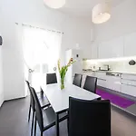 Daire Tony's Place